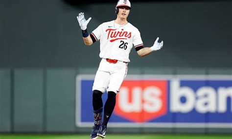 Zach Thompson gives his top studs and value plays for Fridays fantasy baseball slate on DraftKings. . Dfs baseball today